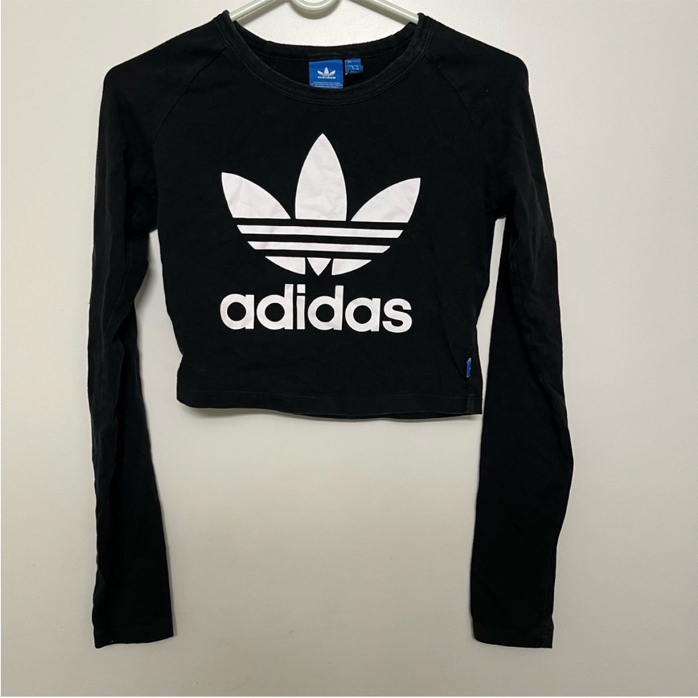 Adidas LOGO Size XS Long Sleeve Form Fitting Cropped Tee Shirt